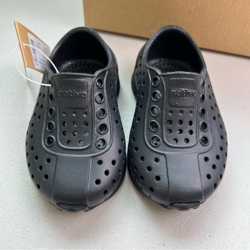 Native NEW Black Robbie Sugarlite Slip On Summer Shoes C4 C5 4 5 - Picture 2 of 11